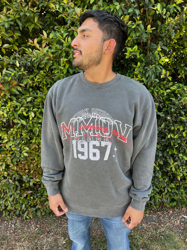 MMOV Crewneck